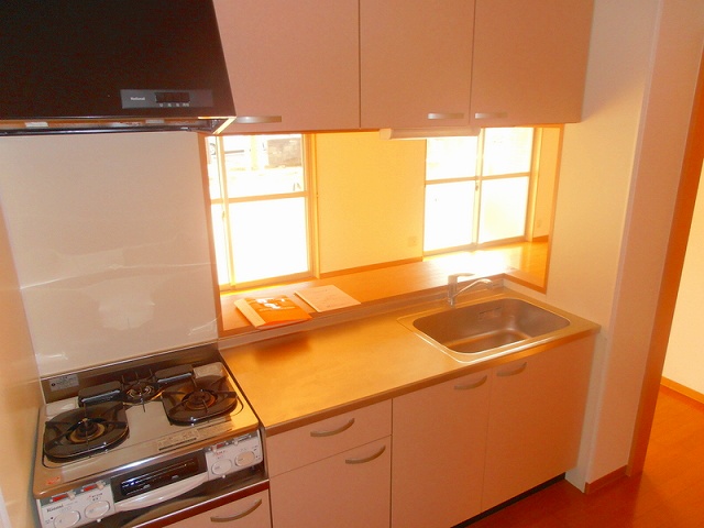 Kitchen.  ※ Gas stove is not attached