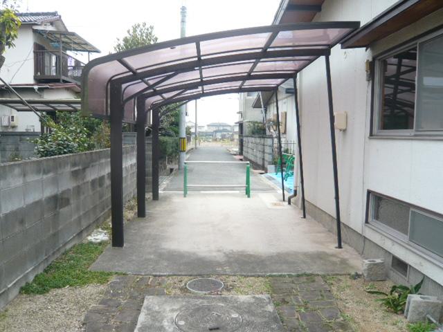 Parking lot. Carport