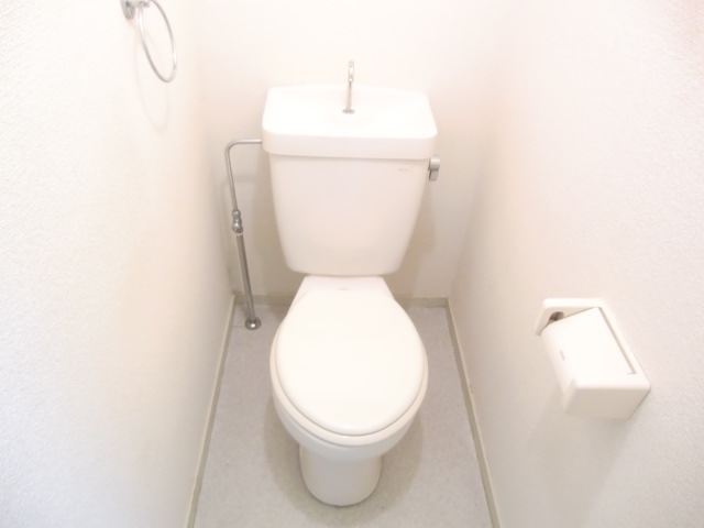 Toilet. It is similar to Listing ☆ For your reference ・  ・  ・ .