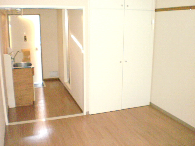 Other room space