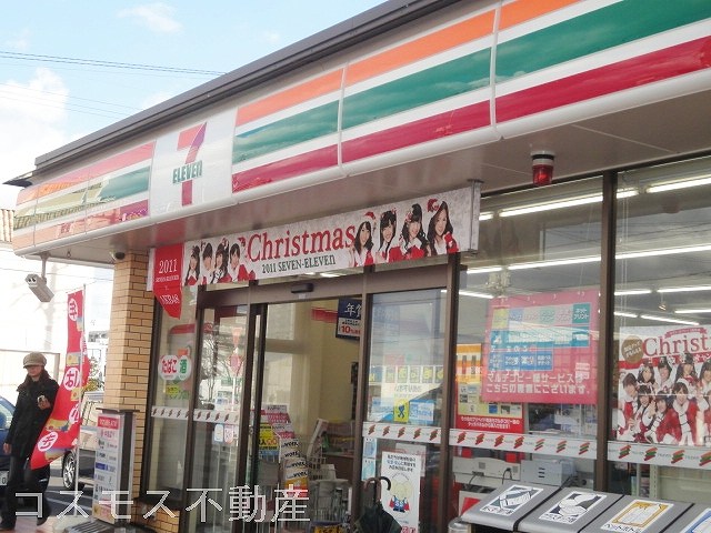 Convenience store. Seven-Eleven Okayama Yokoikami store up (convenience store) 333m