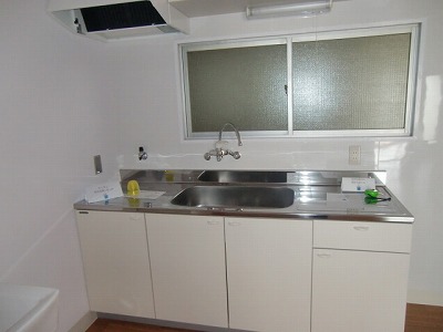 Kitchen. New kitchen ☆ It is easy to use and widely ~