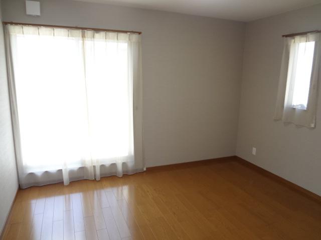 Non-living room. 7 tatami main bedroom room (July 2013) Shooting