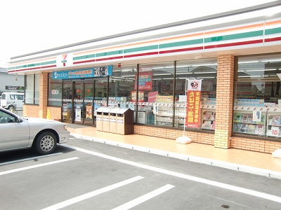 Convenience store. Seven-Eleven Okayama Shimoifuku 1-chome to (convenience store) 190m