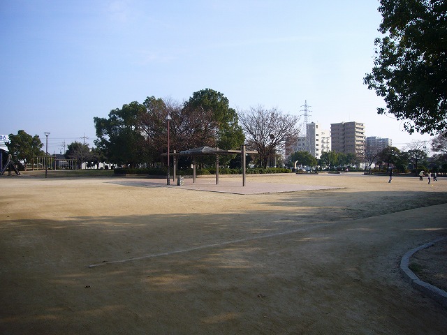 park. Omoto 224m to Central Park (park)