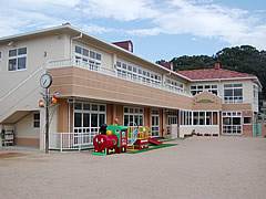 kindergarten ・ Nursery. Okakita nursery school (kindergarten ・ 647m to the nursery)