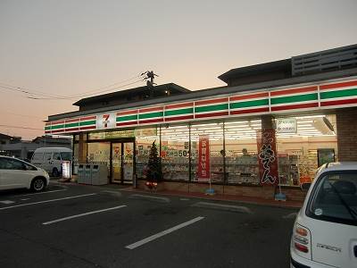 Convenience store. Seven? Eleven Okayama Gominami Middle East store (convenience store) to 352m