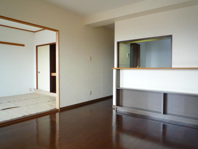 Living. Indoor (March 2013) Shooting