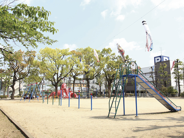 Surrounding environment. Nishinaka Yamashita children's park (about 210m / A 3-minute walk)
