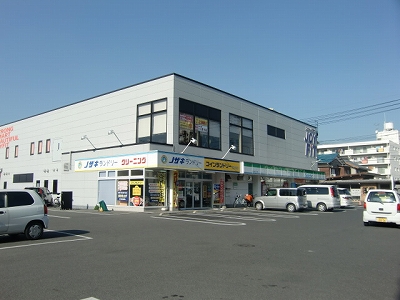 Convenience store. FamilyMart Okayama Okuda-chome store up (convenience store) 188m