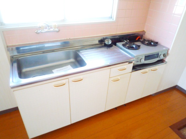 Kitchen. Two-necked gas stove installation Allowed ☆ Let's what made