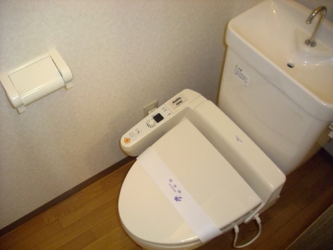 Toilet.  ☆ With Washlet ☆