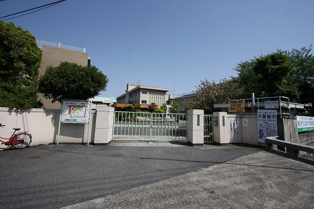 Primary school. Seiki up to elementary school (elementary school) 281m