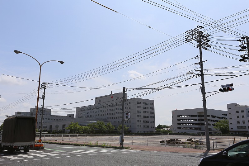 Hospital. 690m to the General Hospital Okayama Red Cross Hospital (Hospital)