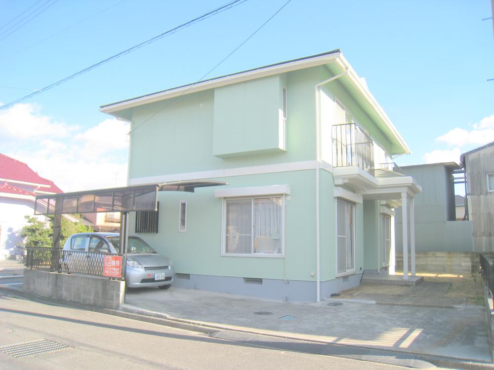 Local appearance photo. outer wall ・ roof ・ Interior ・ Full renovation completed