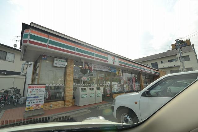 Convenience store. 866m to Seven-Eleven Okayama Susaki shop