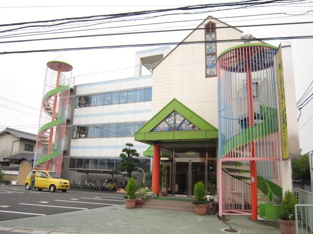 kindergarten ・ Nursery. Kawai nursery school (kindergarten ・ 420m to the nursery)