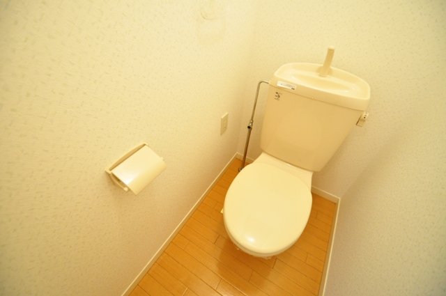 Toilet. toilet! But it is space that can be peace of mind