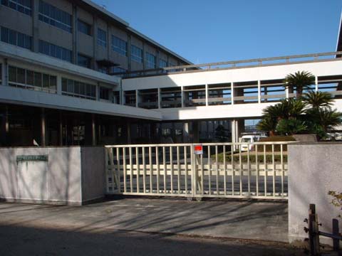 high school ・ College. Okayama Prefecture Tachioka Mountain Hosen high school (high school ・ NCT) to 666m