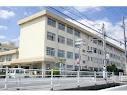 Primary school. There are 500m school care to Okayama Nanki Elementary School.