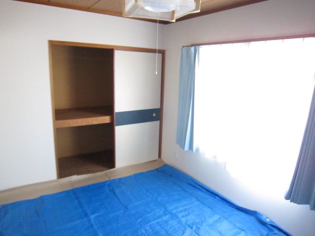 Other room space. Bright Japanese-style room.