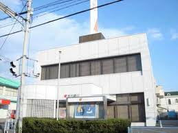 Bank. Co., Ltd. Kagawa Bank Okayama South Branch (Bank) to 329m