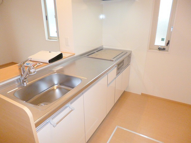 Kitchen. It is similar to Listing ☆ For your reference