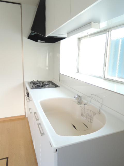 Kitchen. Artificial marble calm kitchen ・ Of course, it is a new article.