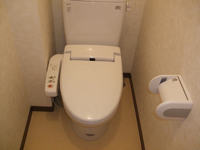 Toilet. Washlet is ^^