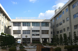 Primary school. 900m to Okayama Hosen elementary school (elementary school)