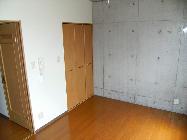 Other room space