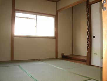 Other room space. 2 Kaikita Japanese-style room