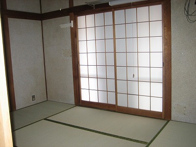 Other room space. Japanese-style room 6 tatami Western and continued