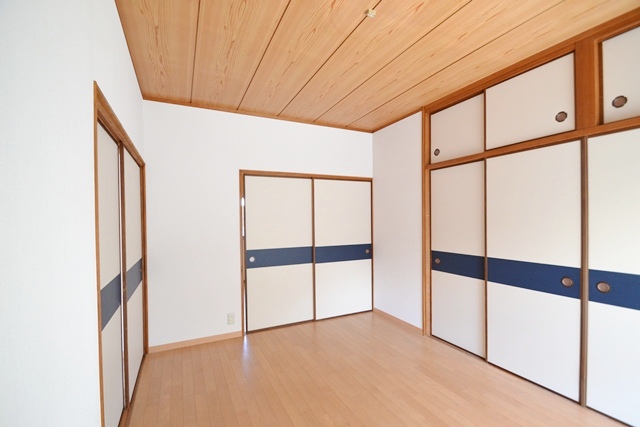 Other room space.  ☆ We renovation from Japanese-style Western-style! .