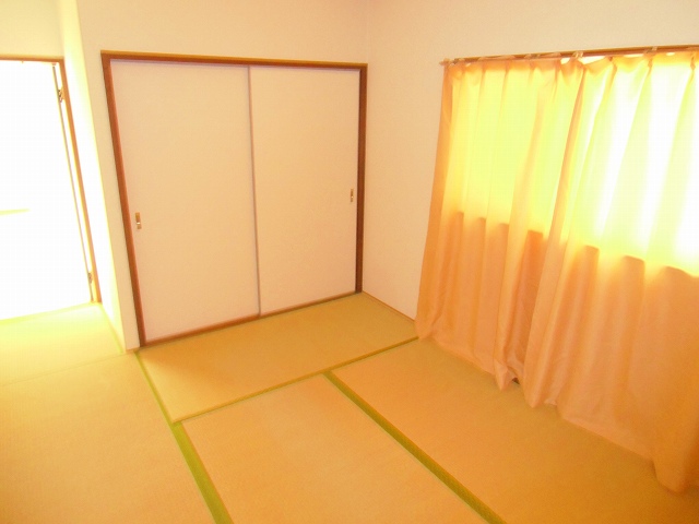 Other room space