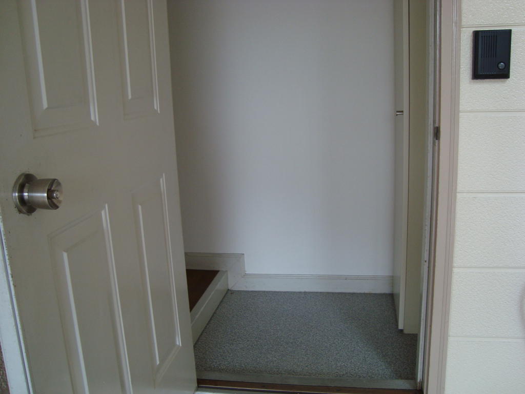 Entrance. Same property Other room reference image