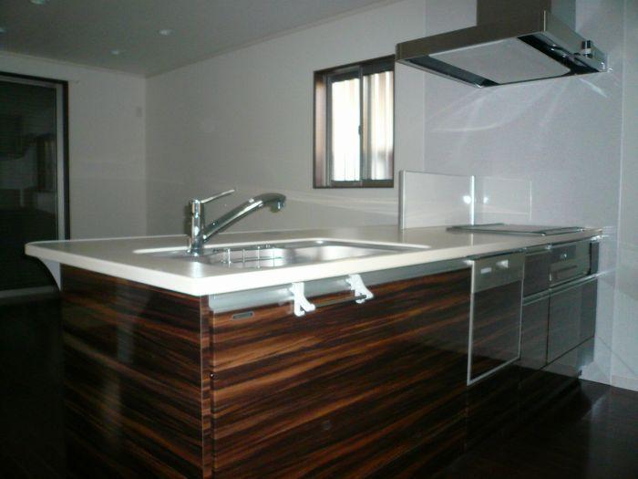 Kitchen. Local (August 2013) Shooting