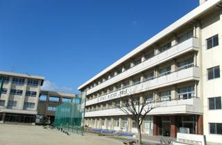 Primary school. 525m to Okayama City Hall Elementary School Yoshiaki elementary school (elementary school)