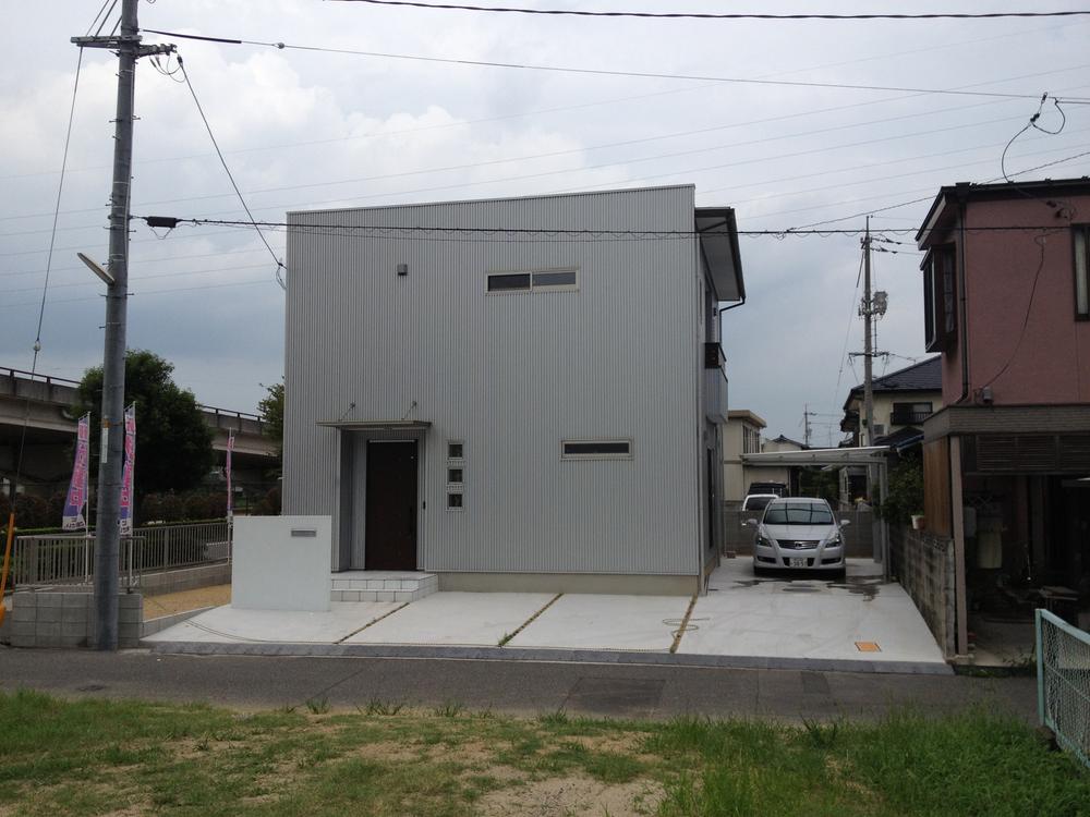 Local appearance photo. Local (August 2013) Shooting