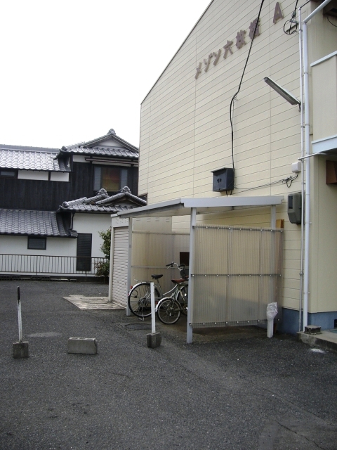 Other common areas. Bicycle-parking space