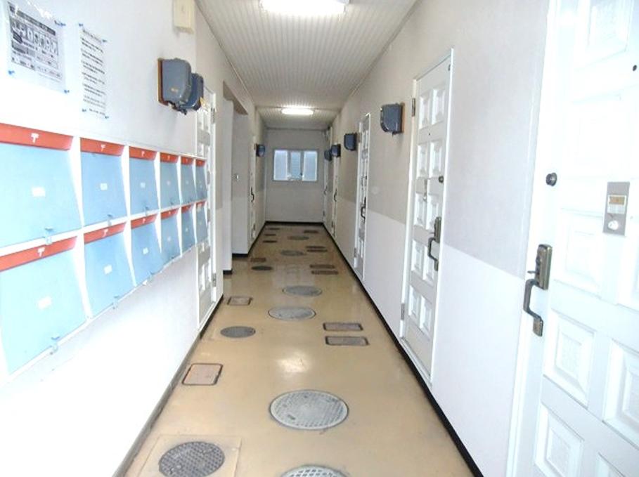 Other common areas. Corridor