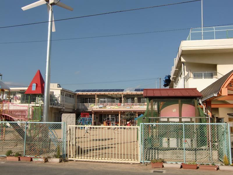 kindergarten ・ Nursery. Takashima first nursery school (kindergarten ・ 1881m to the nursery)