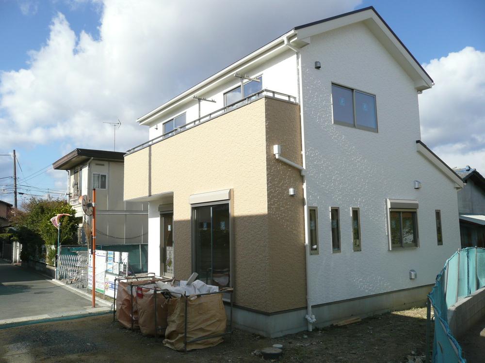 Local appearance photo. Appearance and beefier of wide balcony