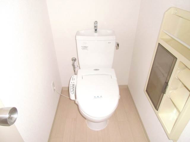 Toilet