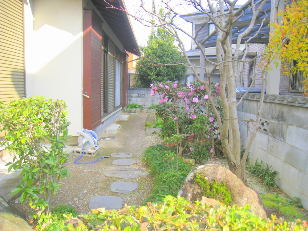 Garden. Also you can make vegetables