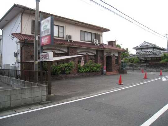Local appearance photo. The building is the appearance.