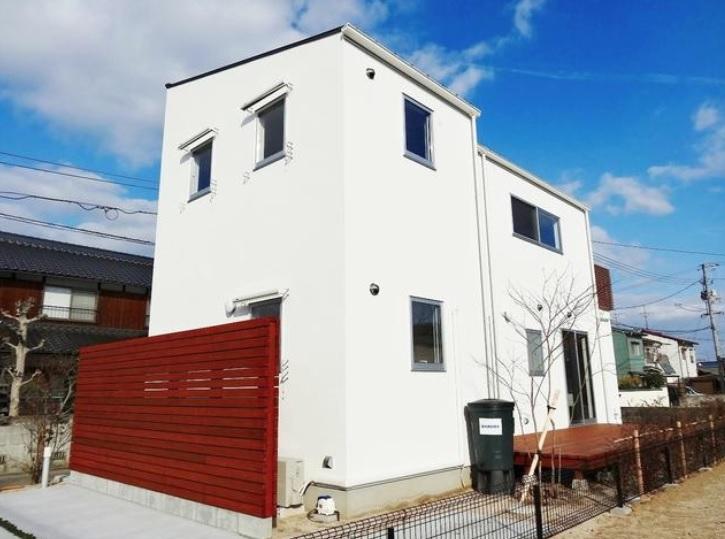 Local appearance photo