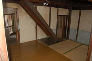 Living. Japanese-style room ・ Stairs