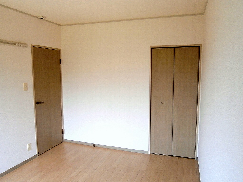 Other room space. Northern Room, Storage (2)