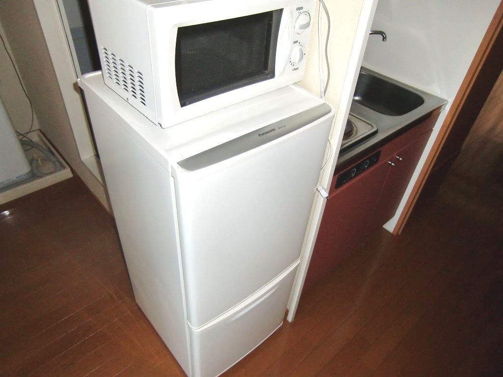 Other Equipment.  ☆ Refrigerator & Microwave ☆